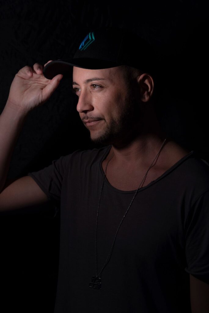 Hollen Rael Hollen regresa a Prospect Records con el EP ‘Timeless’ | AllFest.es